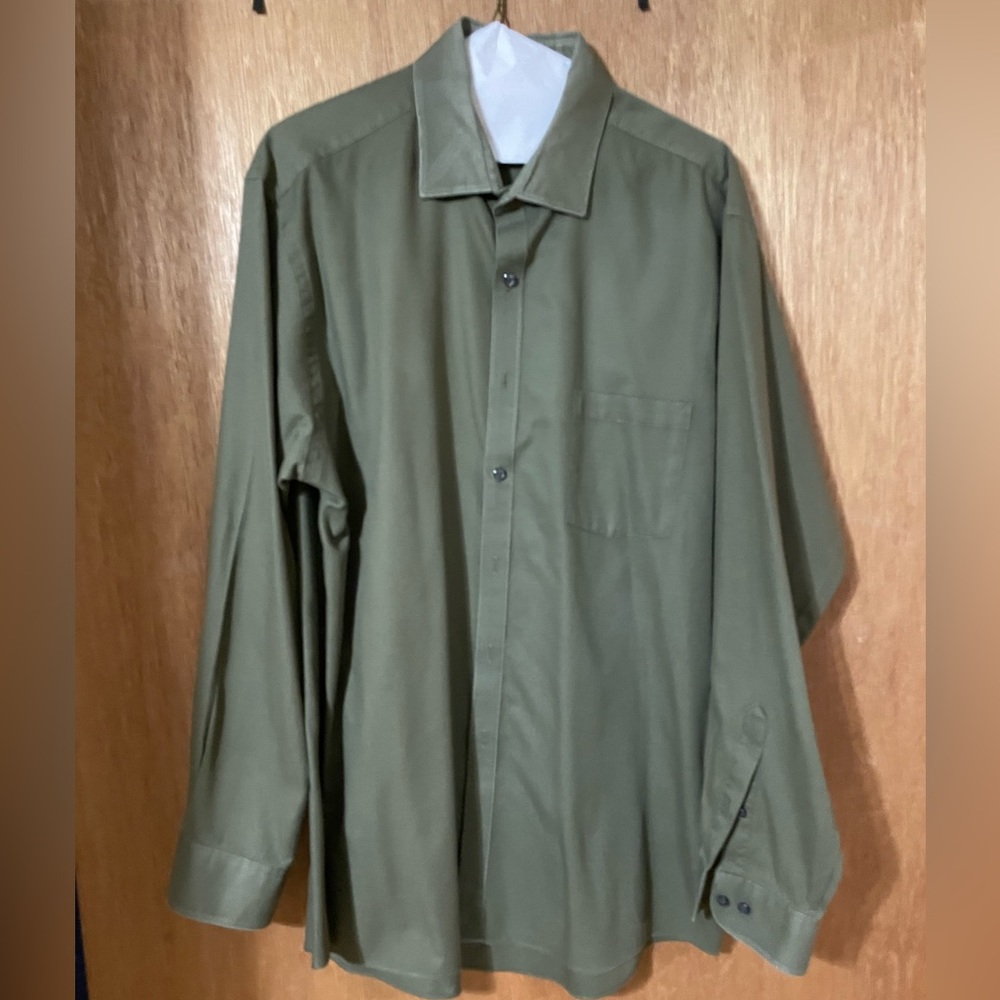 Van Heusen Green Pin-cord 17 1/2 34/35 Dress Shirt